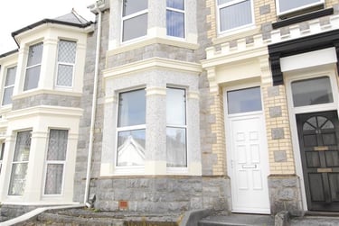 4 bed house, Derry Avenue, North Hill, Plymouth, PL46BH - Image 1